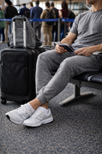 Men's Cushioned Low-Cut Cotton Socks – Seamless Toe, Padded Sole & Toe, Breathable Daily Comfort